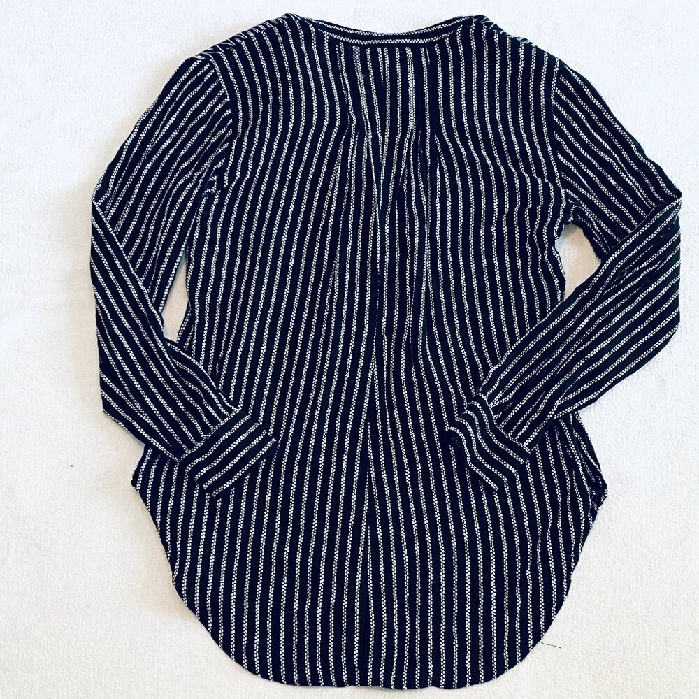 Anthropologie Maeve Calia black & white tunic top Womens 2 petite feminine flowy - Picture 6 of 13
